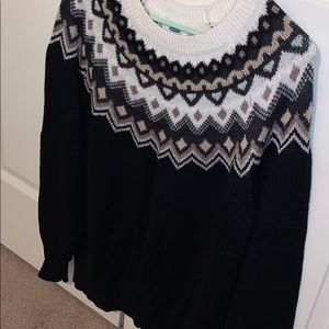 🌸Black and White Knit Sweater🌸